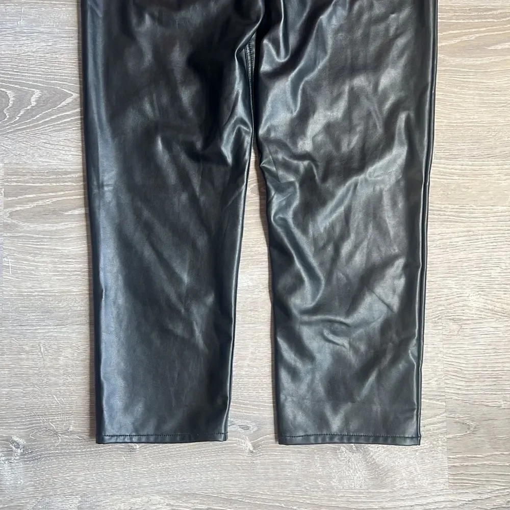 Abercrombie & Fitch The Ankle Straight Ultra High Rise vegan leather - Picture 12 of 12